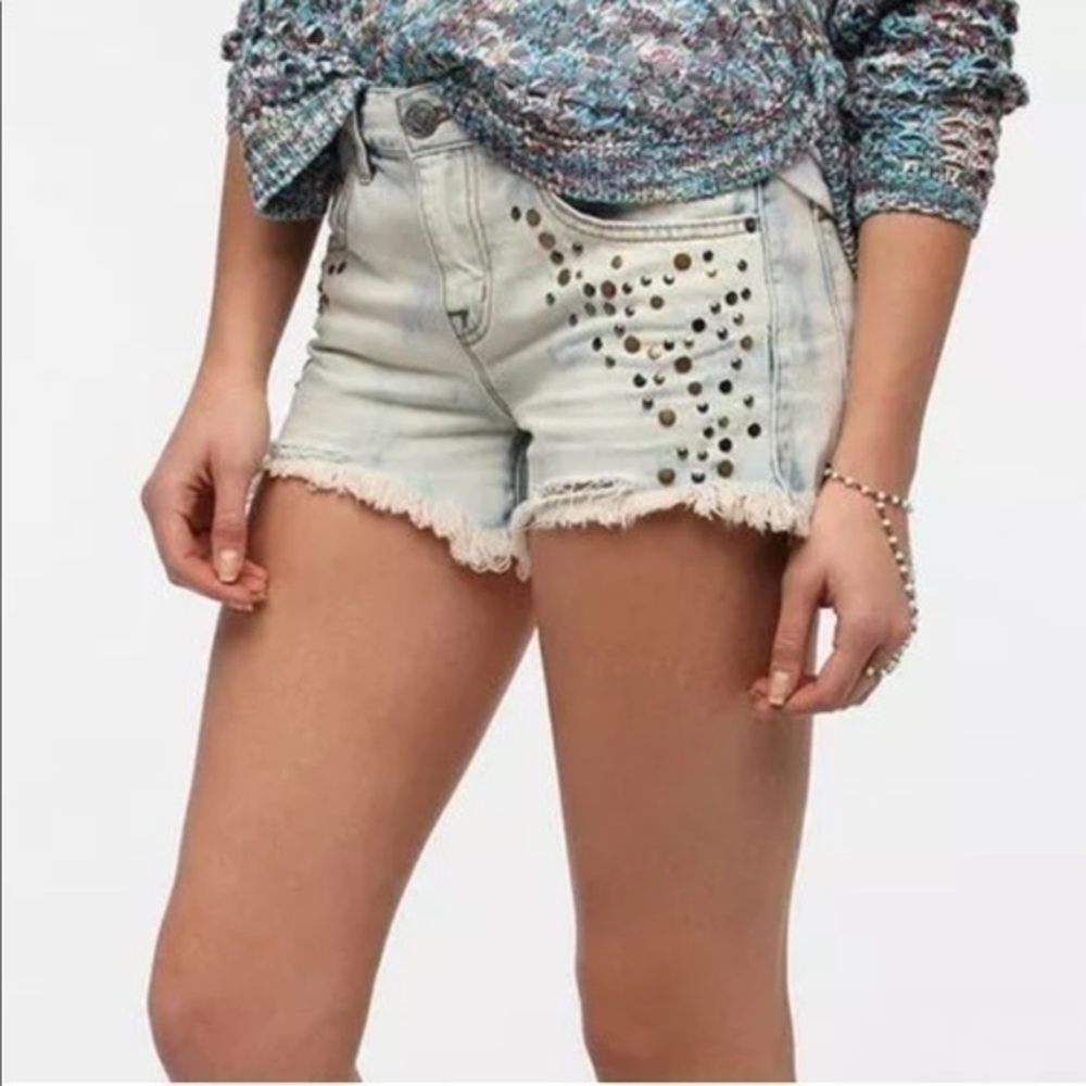 BDG Bleached Distressed‎ Studded Jean Shorts